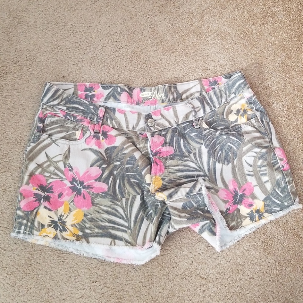 Old Navy The Diva tropical shorts